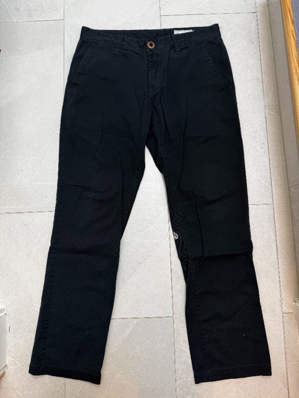 Volcom Classic Modern Frickin Chinos 33x30 Black